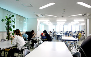 本社・滋賀事業所の食堂