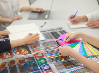 デザイン作業｜グラフィック