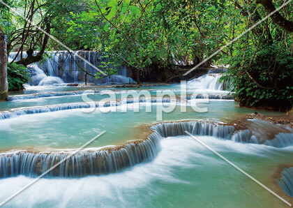 [6月] ラオス　クアンシーの滝