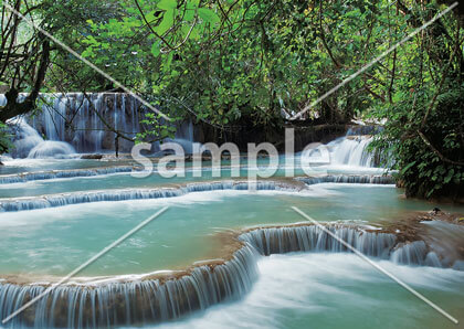 [6月] ラオス　クアンシーの滝