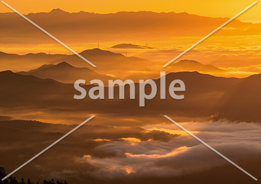 [10月] 渋峠の雲海